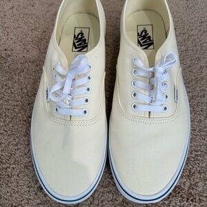 Vans Men's Cream Canvas Sneakers